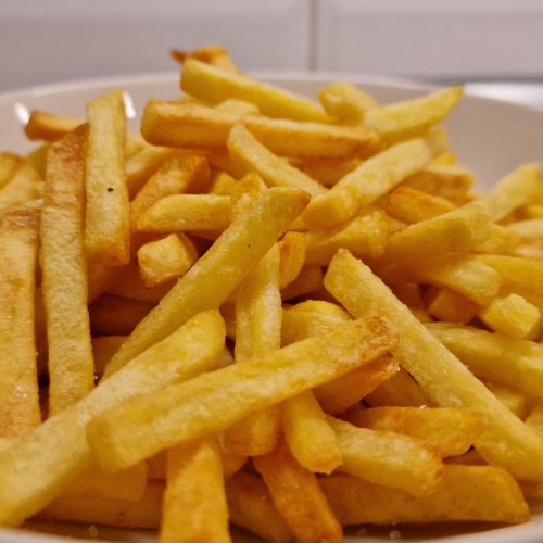 Forrólevegős-fritőzben sült krumpli