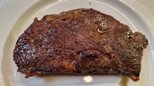 Hátszín steak pihentetése