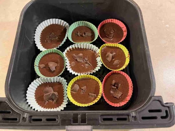 csokoládés muffin airfryerben sütés előtt