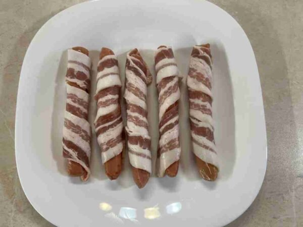 baconbe tekert virsli airfryerben